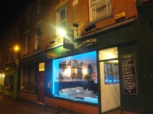 Fade and the hard to find Cafe – Taverna style bar