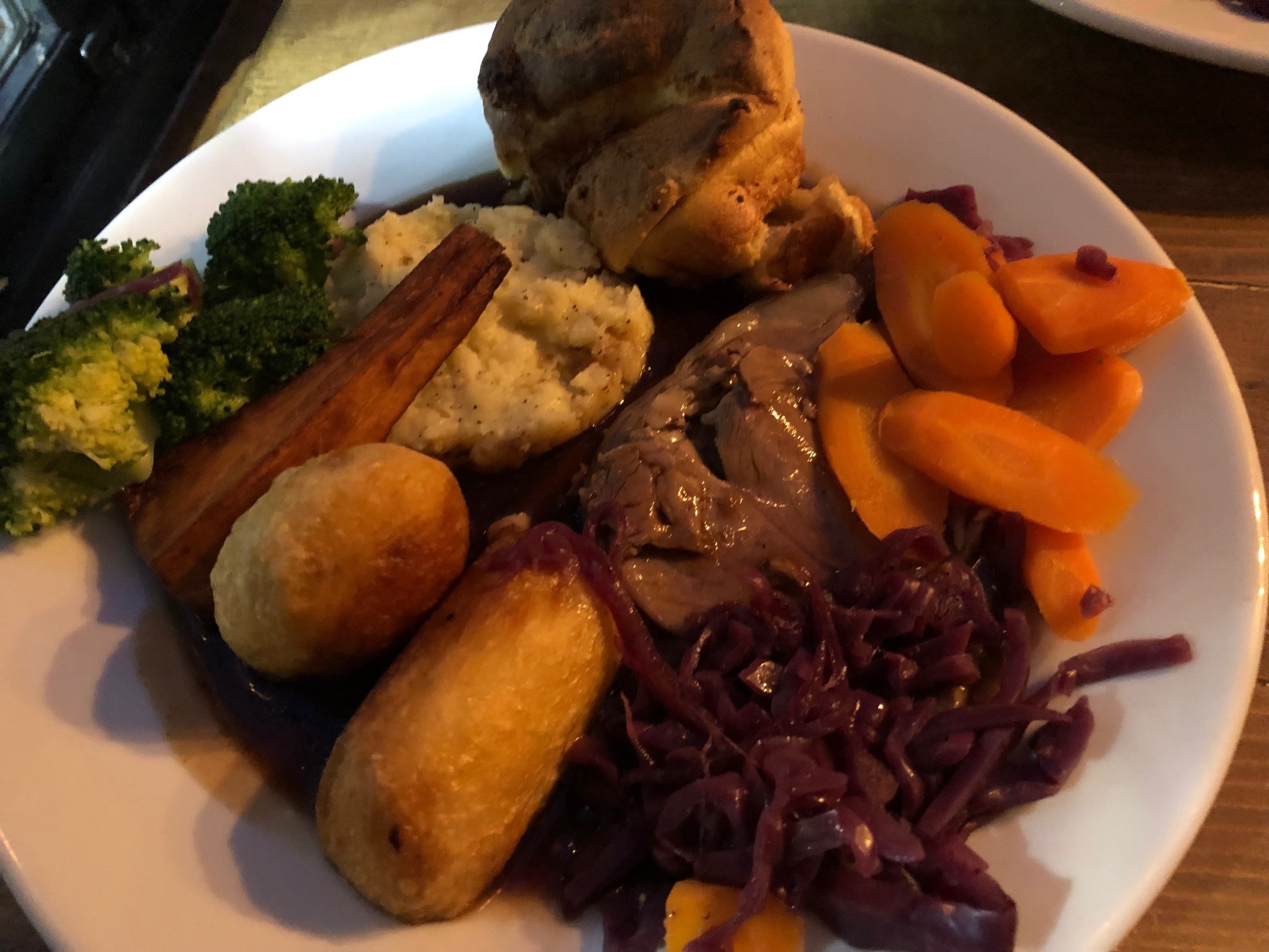 The Lincolnshire Poacher Sunday Dinner Roast Lamb The Nottingham